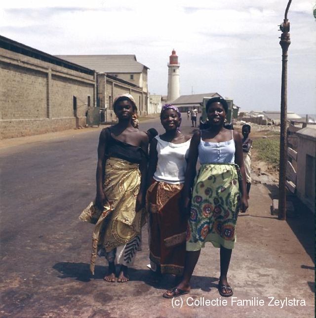 afr-1.jpg - Vrouwen in Accra