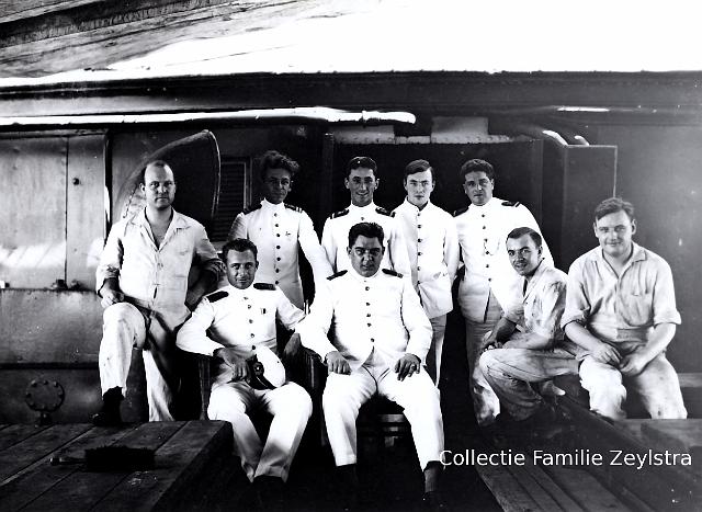 oudefoto-027.jpg - Semarang 1929 ( vele namen moeilijk leesbaar )